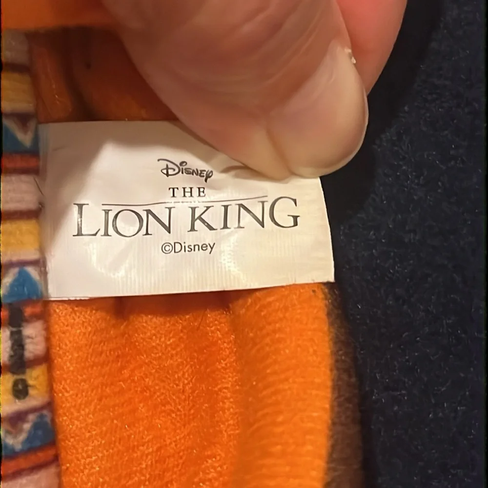 Disney Lion King Simba toddler slippers / shoes. Yellow and brown. Size 11-12